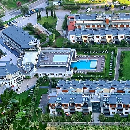Garda Lake Aloha Apartments Torbole Sul Garda Extérieur photo