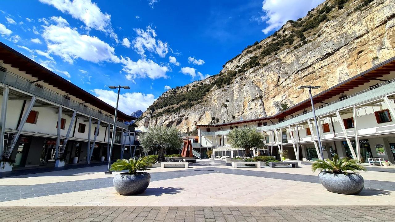 Garda Lake Aloha Apartments Torbole Sul Garda Extérieur photo